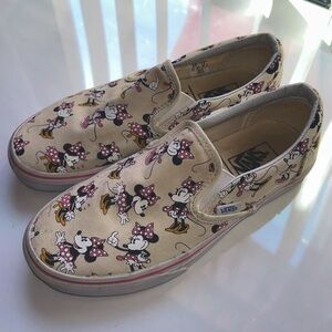 Vans x Disney Minnie Mouse vintage style classic slip on